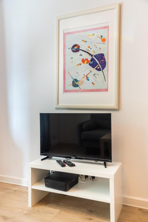 Sluzew Manhattan Place Apartment Varşova Dış mekan fotoğraf