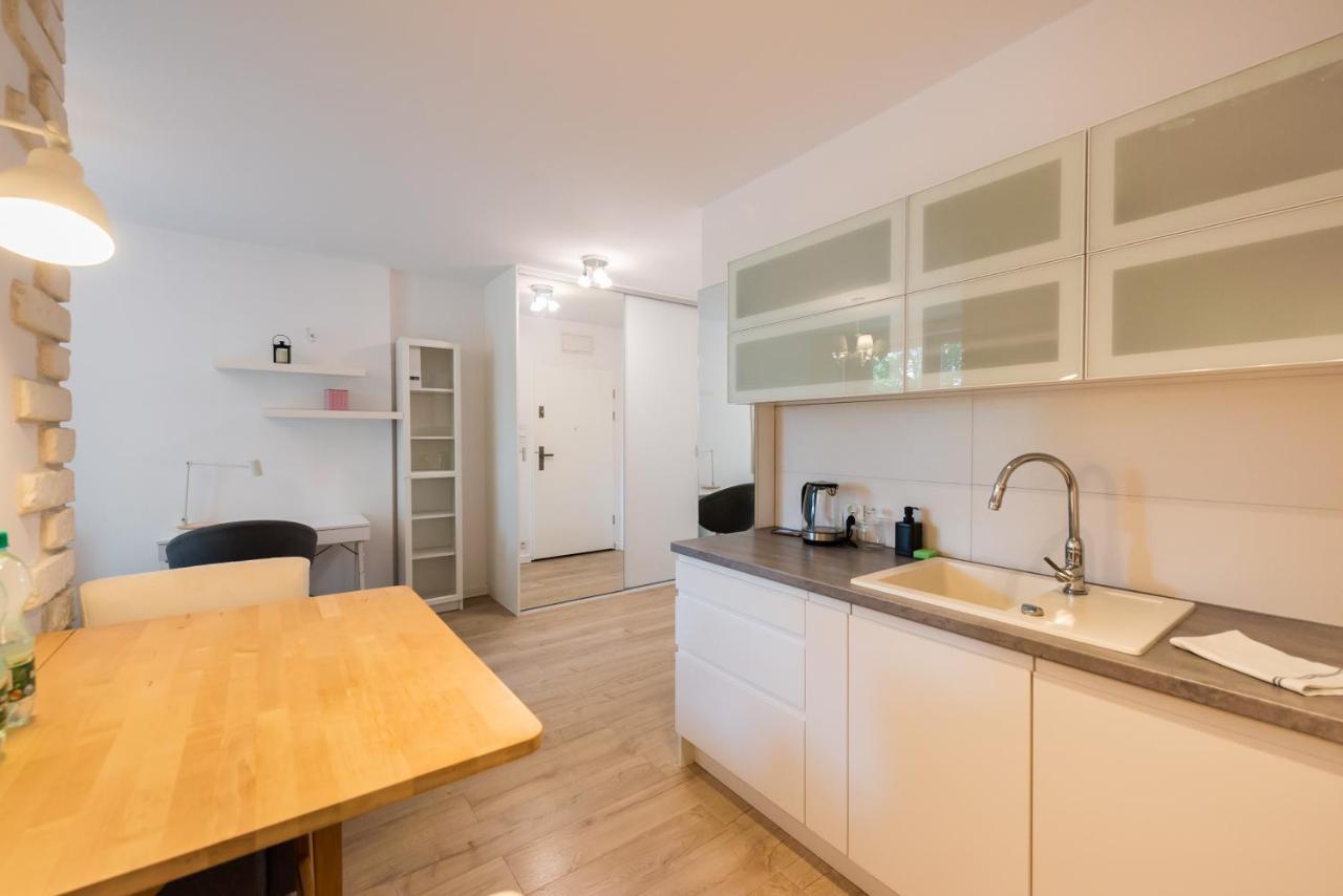 Sluzew Manhattan Place Apartment Varşova Dış mekan fotoğraf