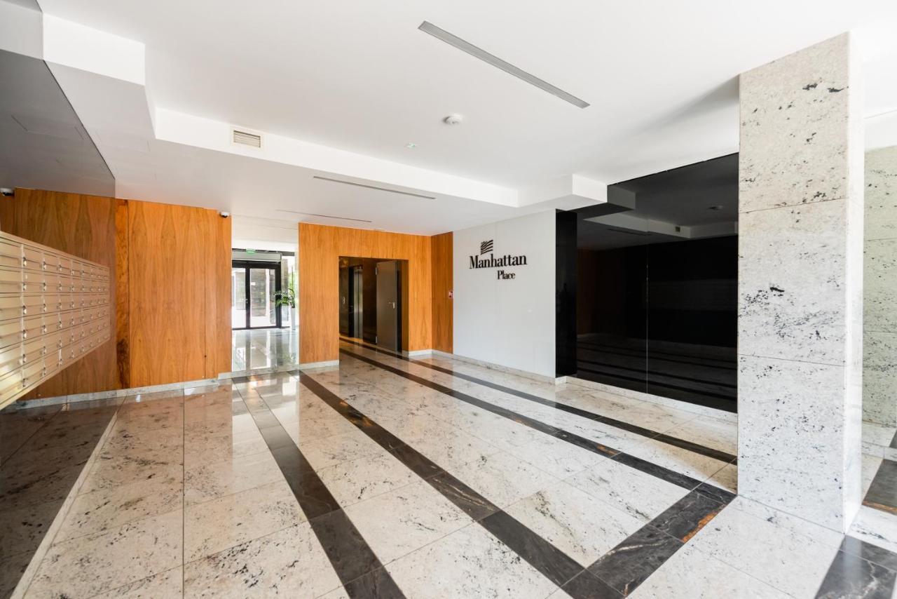 Sluzew Manhattan Place Apartment Varşova Dış mekan fotoğraf